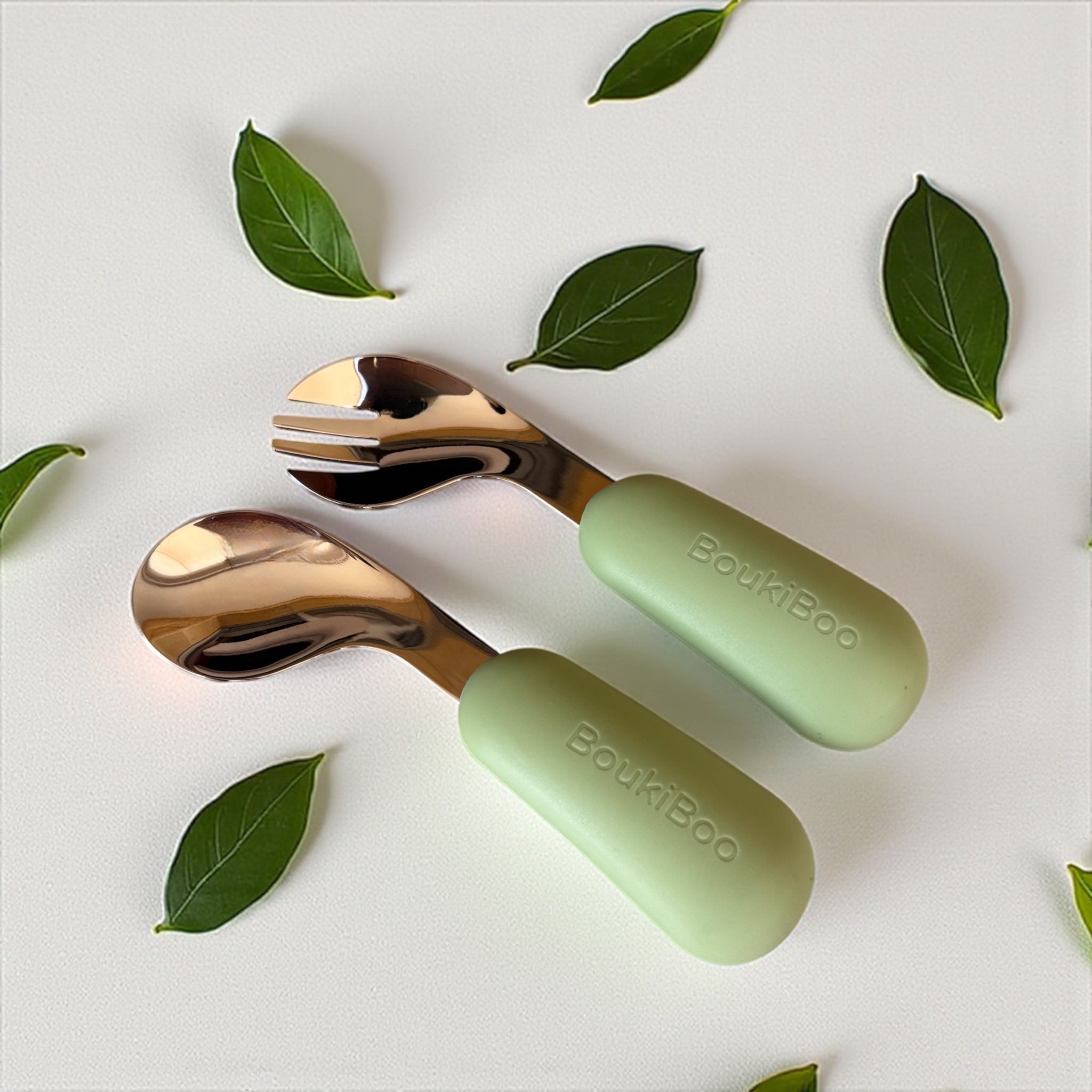 Green BoukiBoo Toddler anti-spill Spoon & fork
